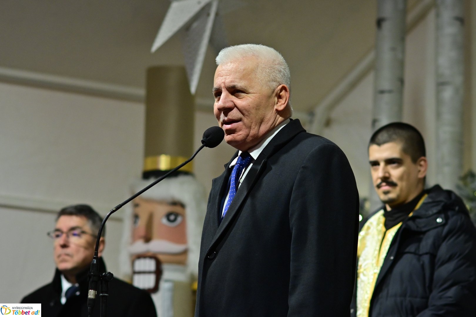 Advent negyedik gyertyája 2025