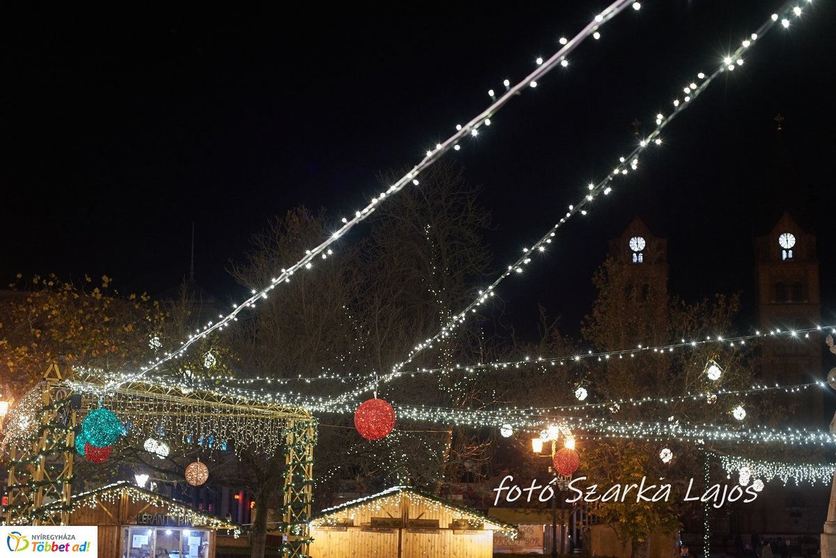 Adventi Fények 2019