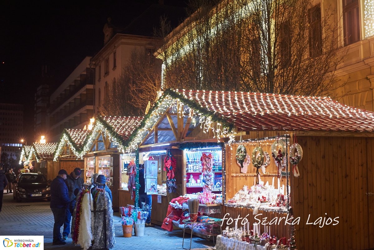 Adventi Fények 2019