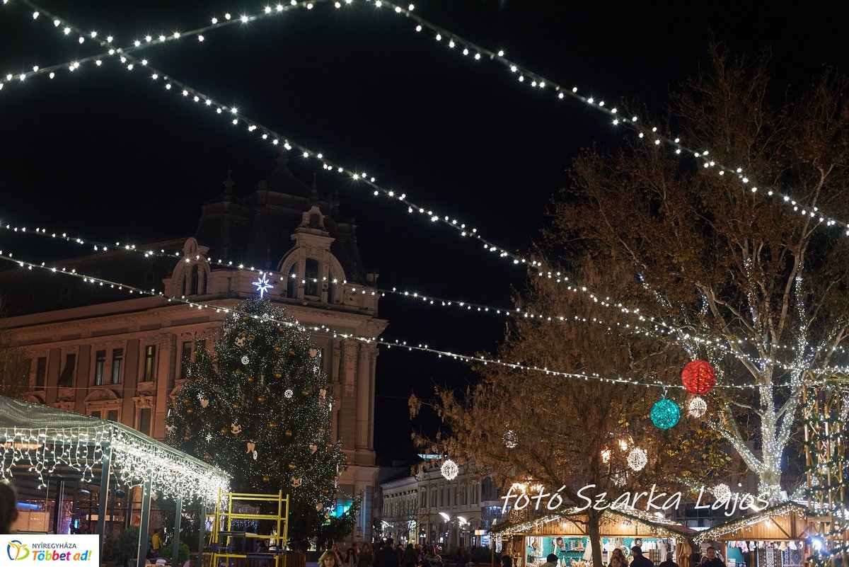 Adventi Fények 2019