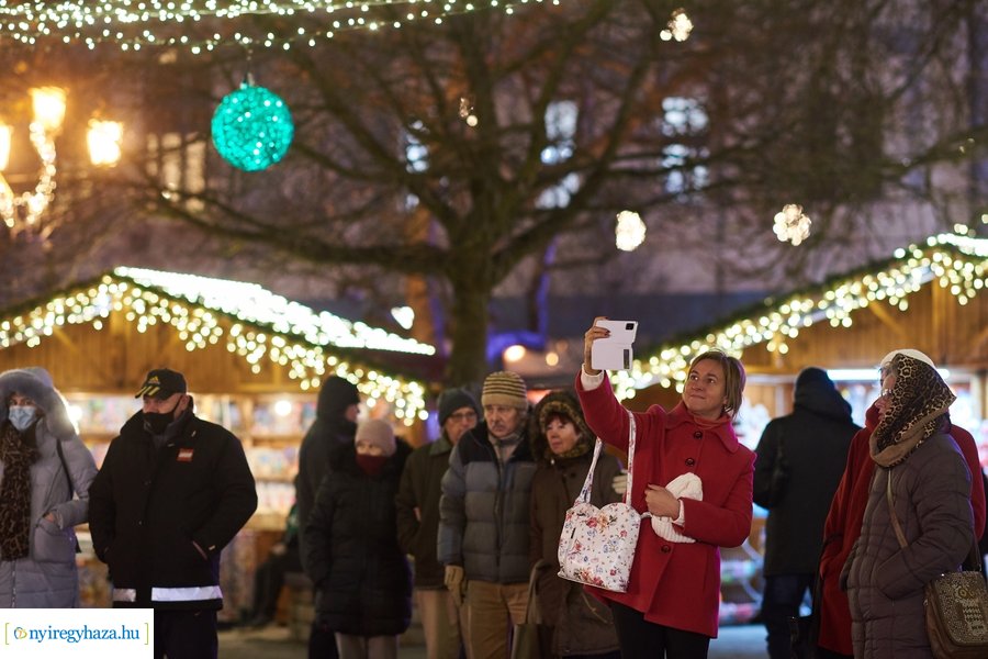 Adventi harmadik gyertyája 2021