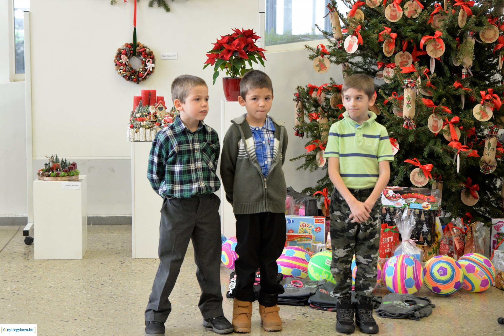 Adventi koszorúverseny eredményhirdetése a Váci Mihály Kulturális Központban