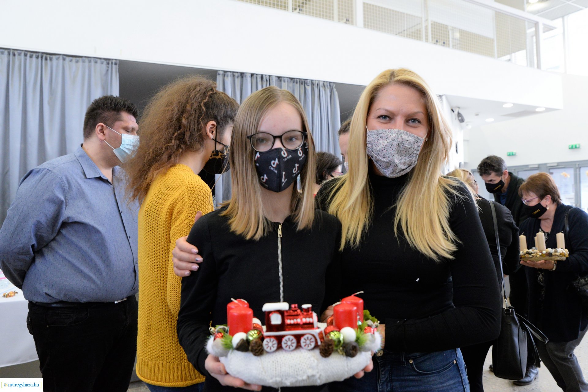 Adventi koszorúverseny eredményhirdetése a Váci Mihály Kulturális Központban