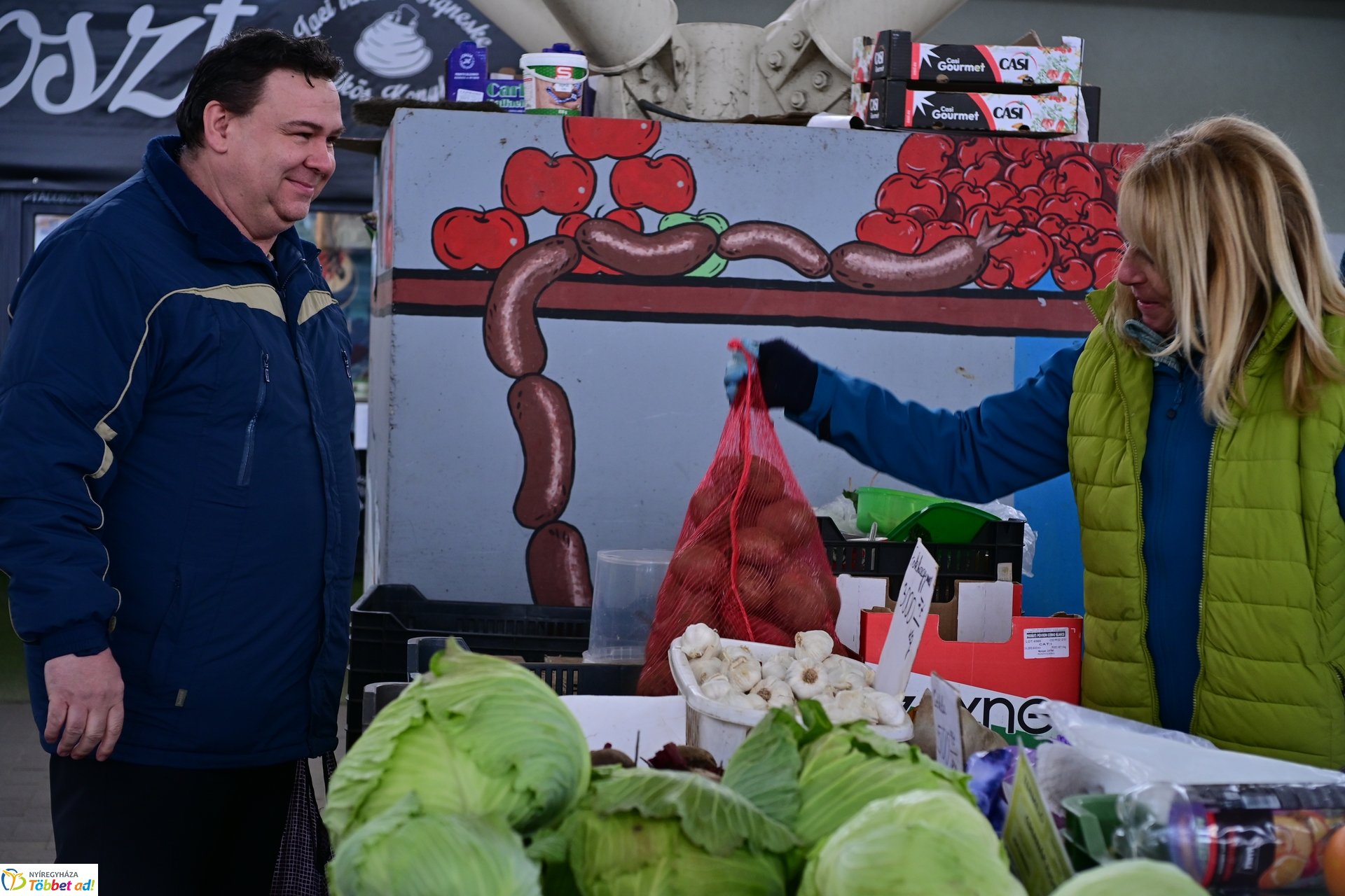Karácsonyra készülve a Búza téri piacon - 2024