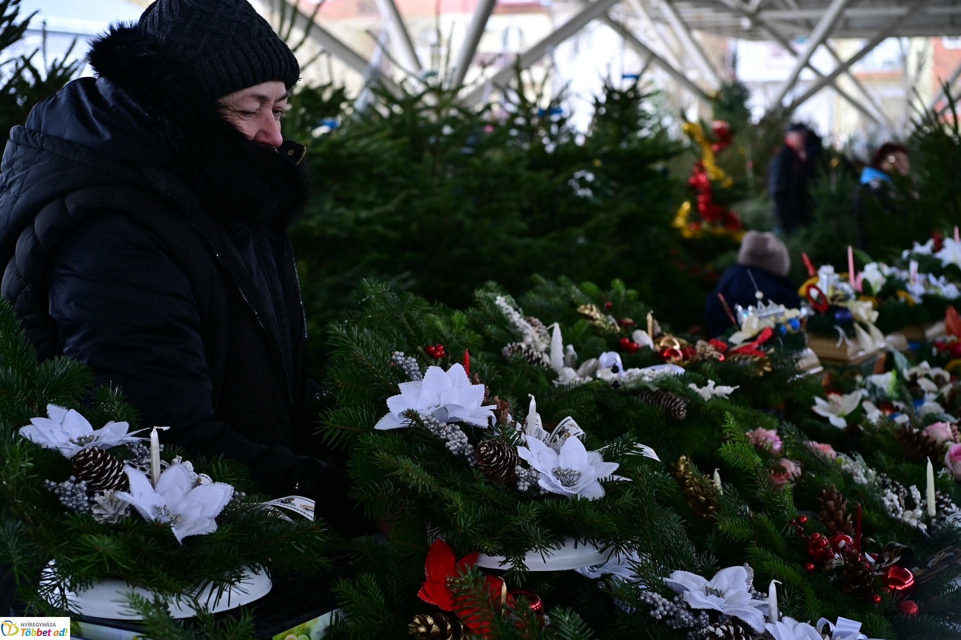 Karácsonyra készülve a Búza téri piacon - 2024