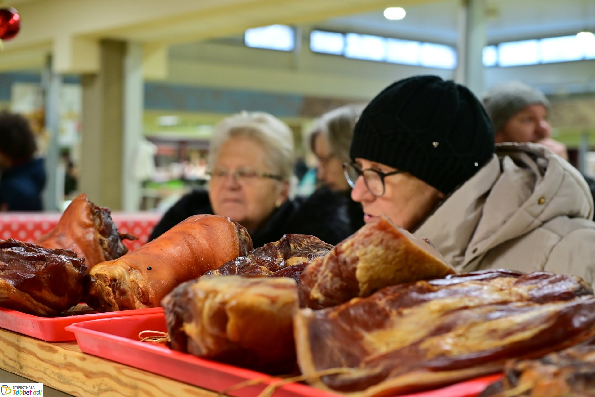 Karácsonyra készülve a Búza téri piacon - 2024