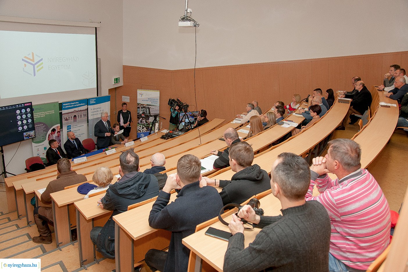 AGROPODIUM – Információs nap a PRIMOM Alapítvány és a Nyíregyházi Egyetem Műszaki és Agrártudományi Intézete szervezésében