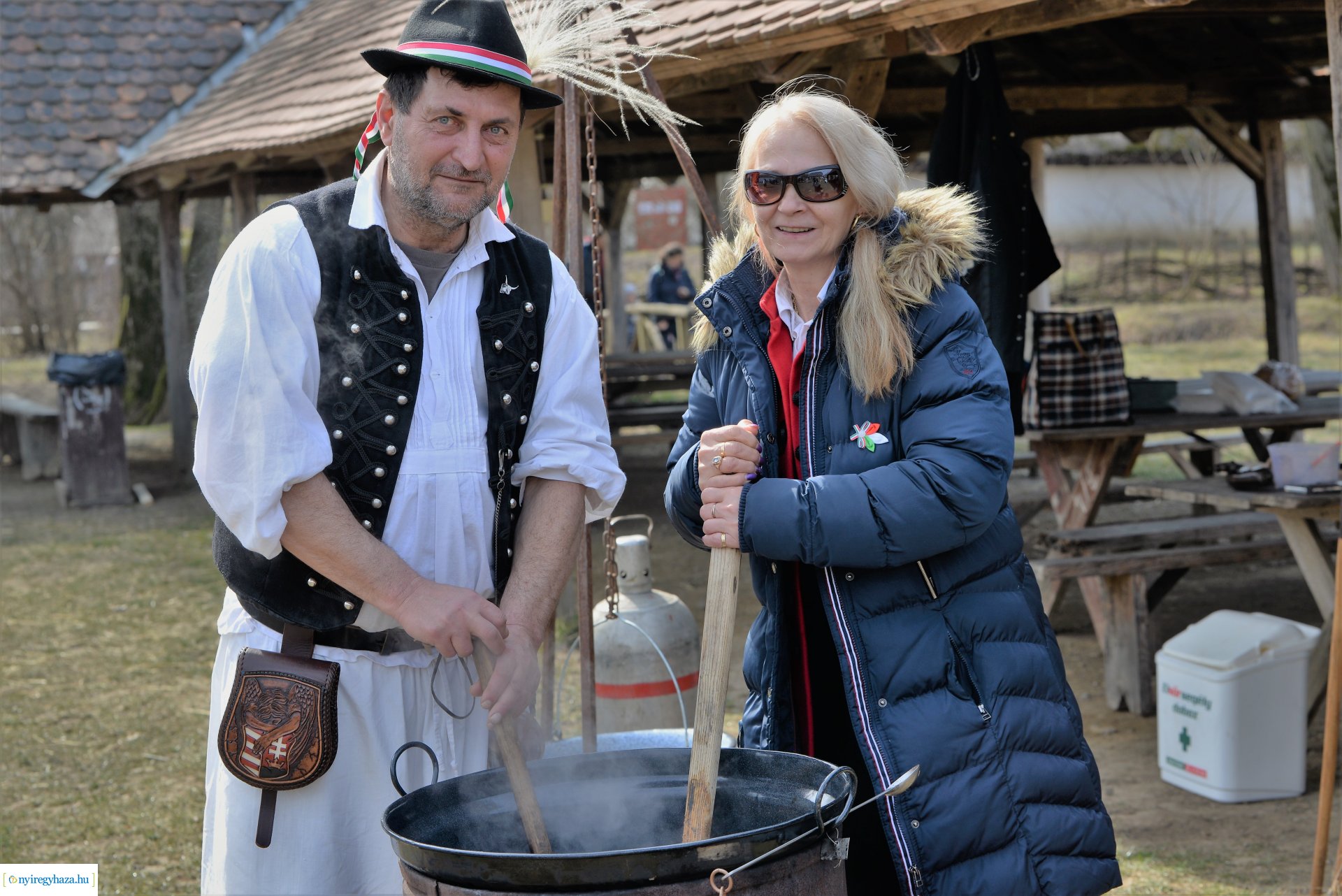 Ágyúdörgés, kiállításmegnyitó, kincsvadászat a Sóstói Múzeumfaluban március 15-én