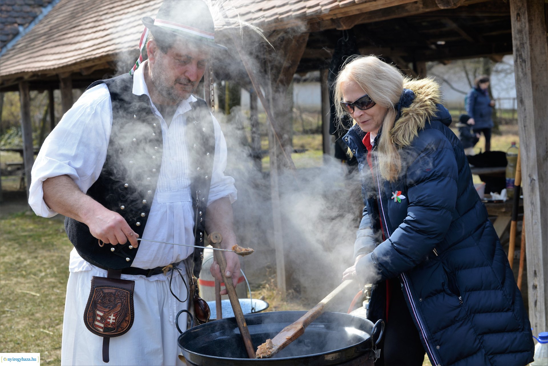 Ágyúdörgés, kiállításmegnyitó, kincsvadászat a Sóstói Múzeumfaluban március 15-én