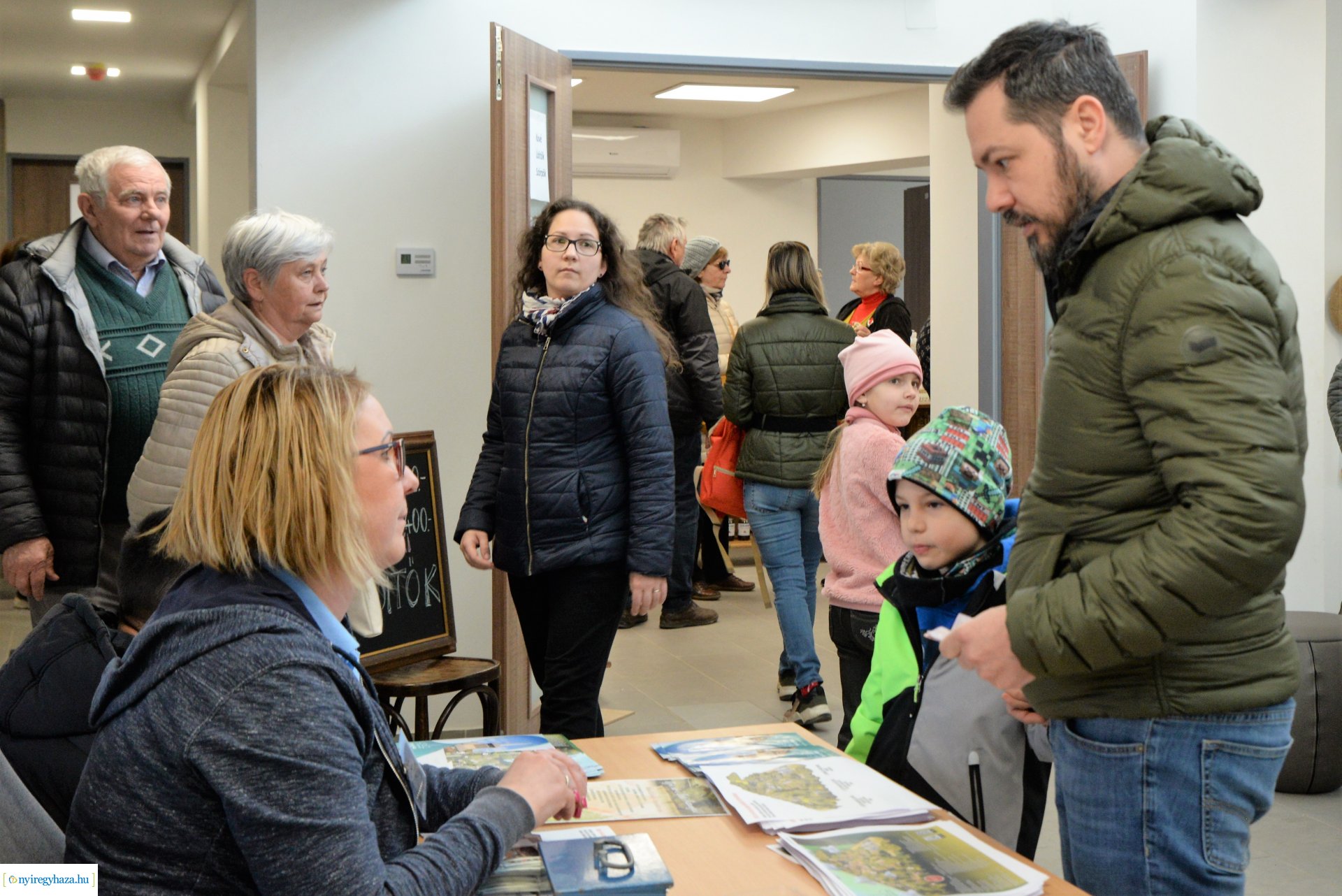 Ágyúdörgés, kiállításmegnyitó, kincsvadászat a Sóstói Múzeumfaluban március 15-én