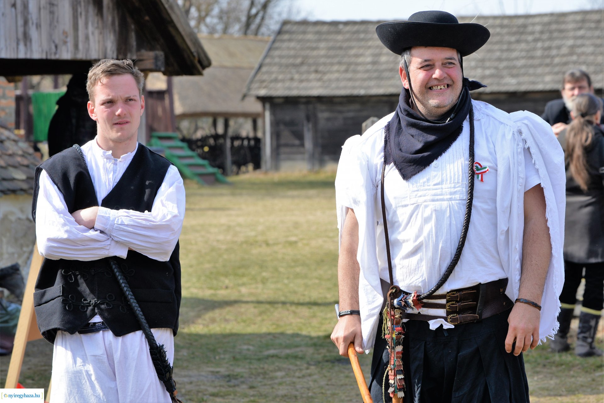 Ágyúdörgés, kiállításmegnyitó, kincsvadászat a Sóstói Múzeumfaluban március 15-én