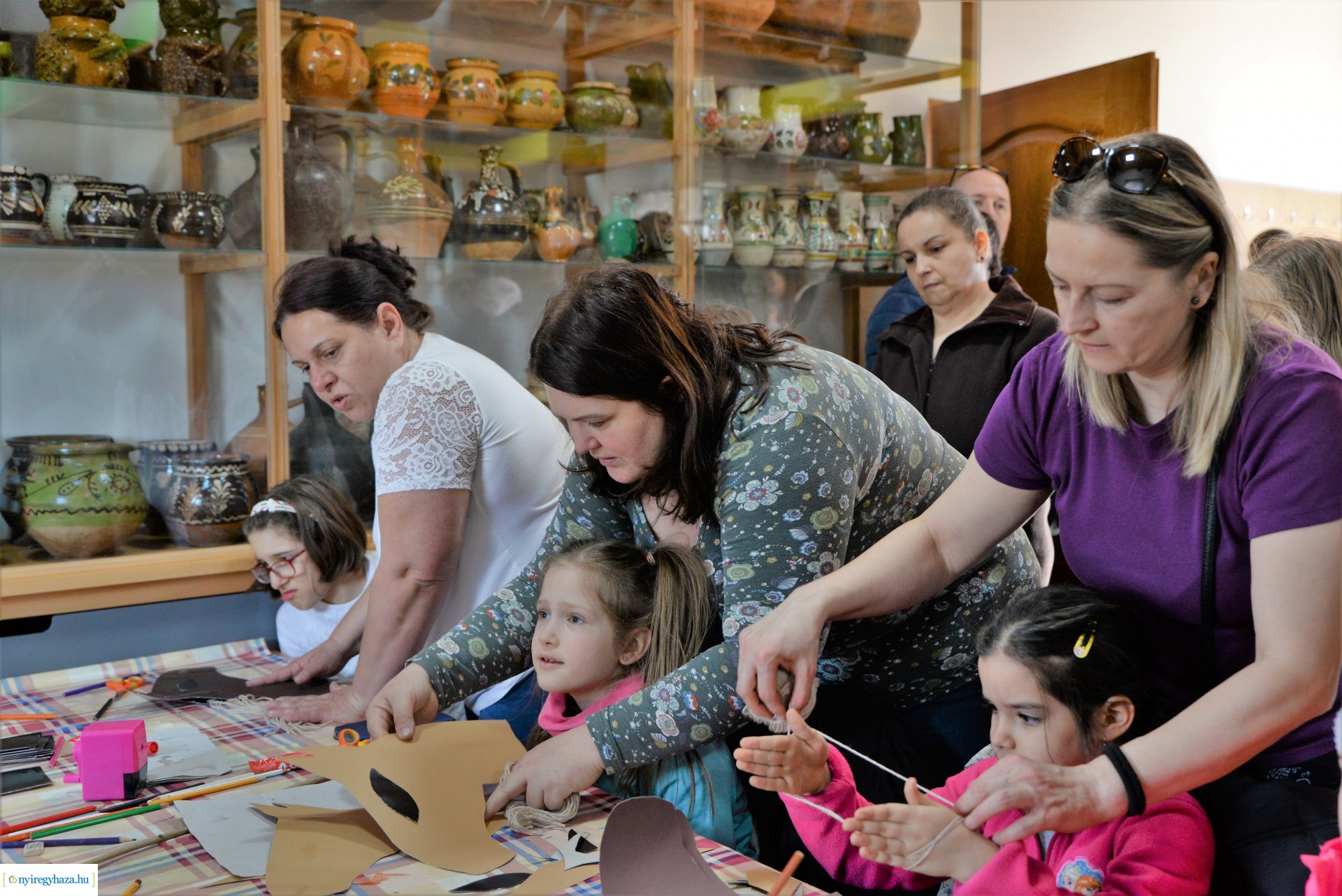 Ágyúdörgés, kiállításmegnyitó, kincsvadászat a Sóstói Múzeumfaluban március 15-én