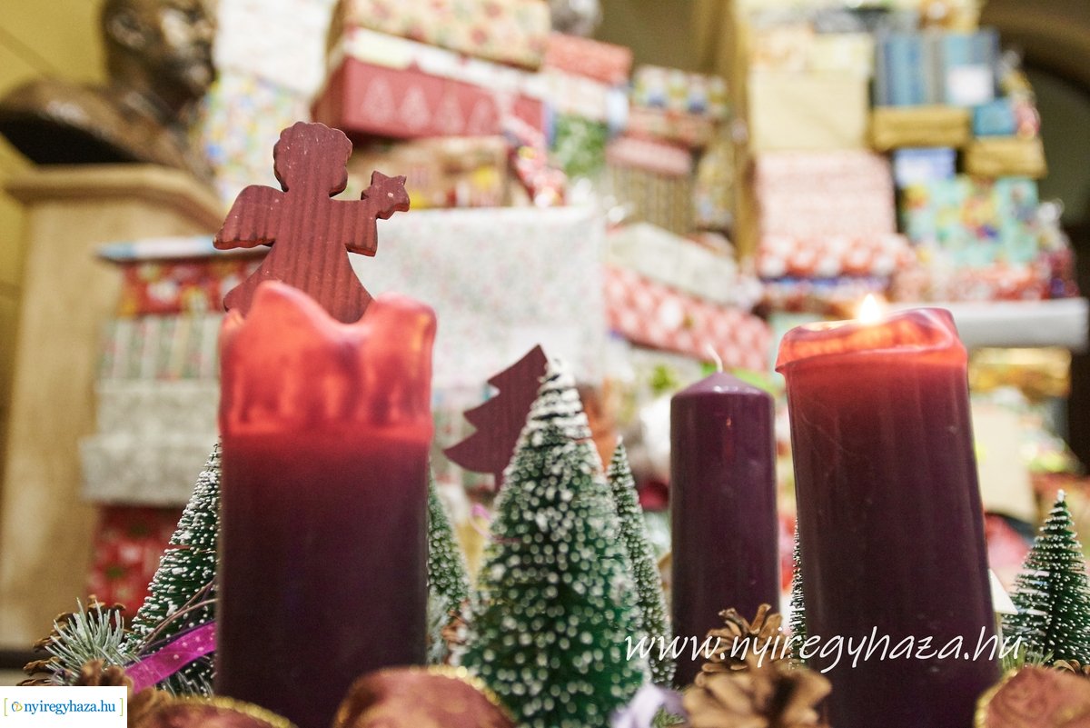 Ajándék átadás a Kormányhivatalnál