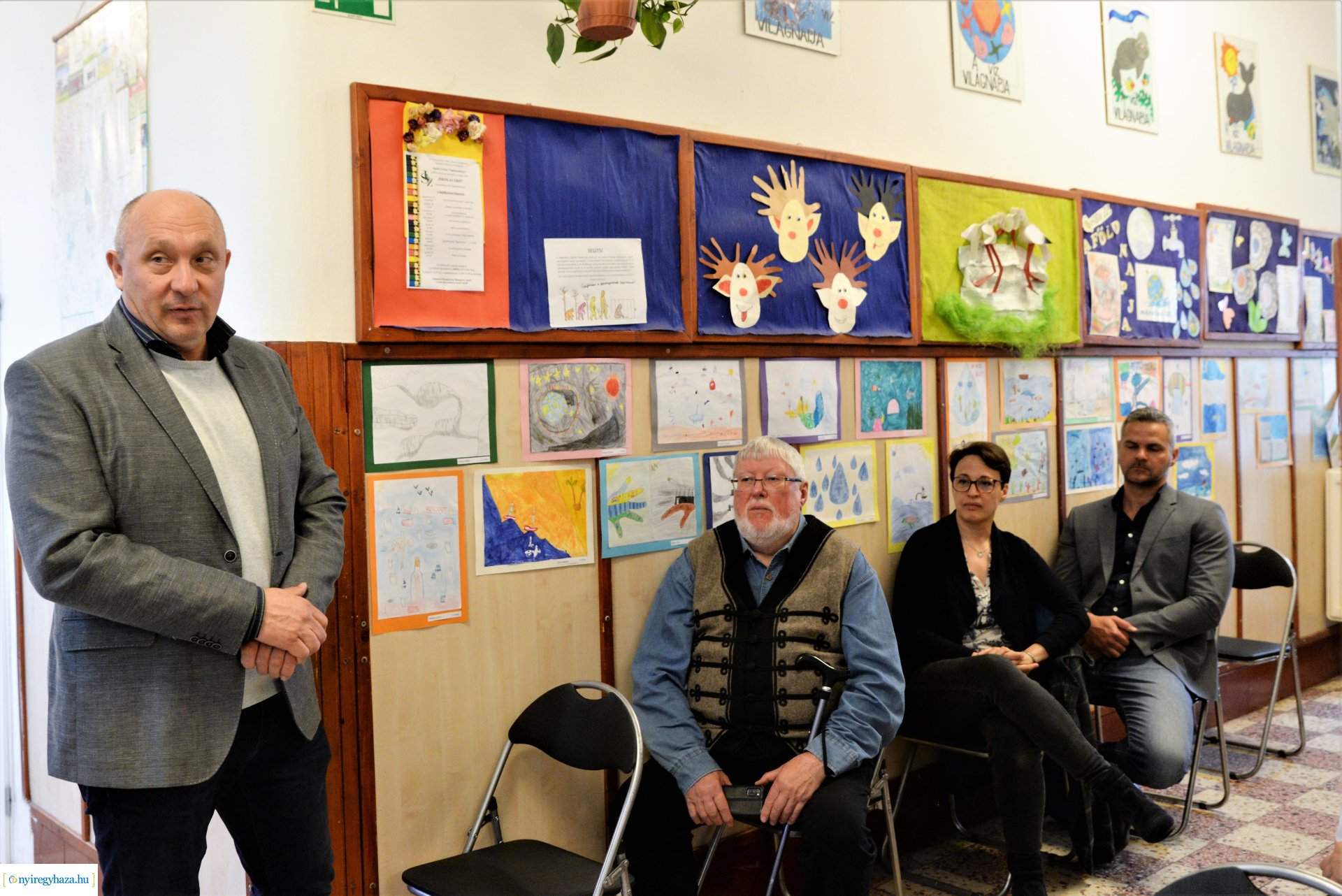 Akvárium átadó ünnepség a Szabó Lőrinc tagintézményben