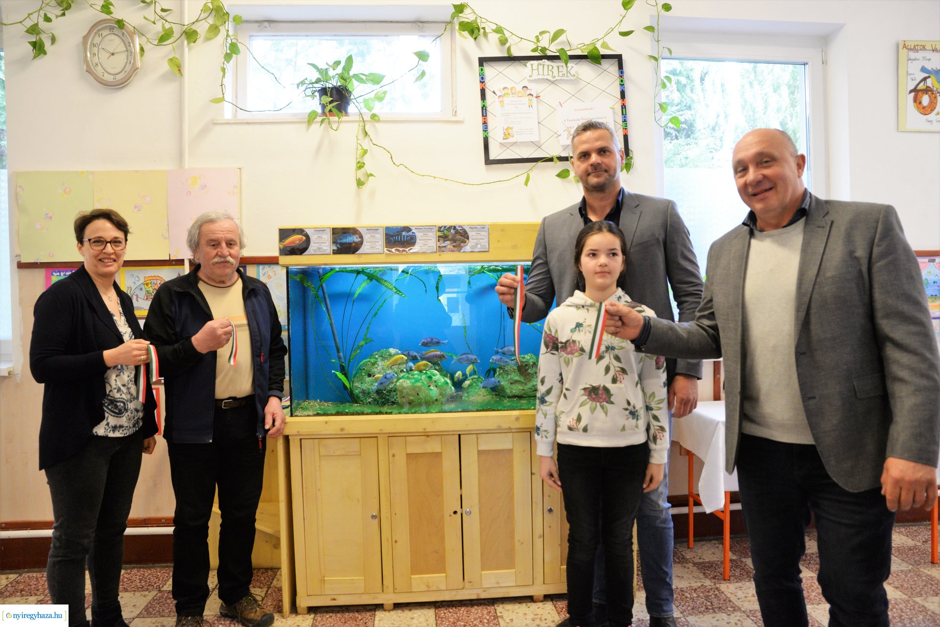 Akvárium átadó ünnepség a Szabó Lőrinc tagintézményben