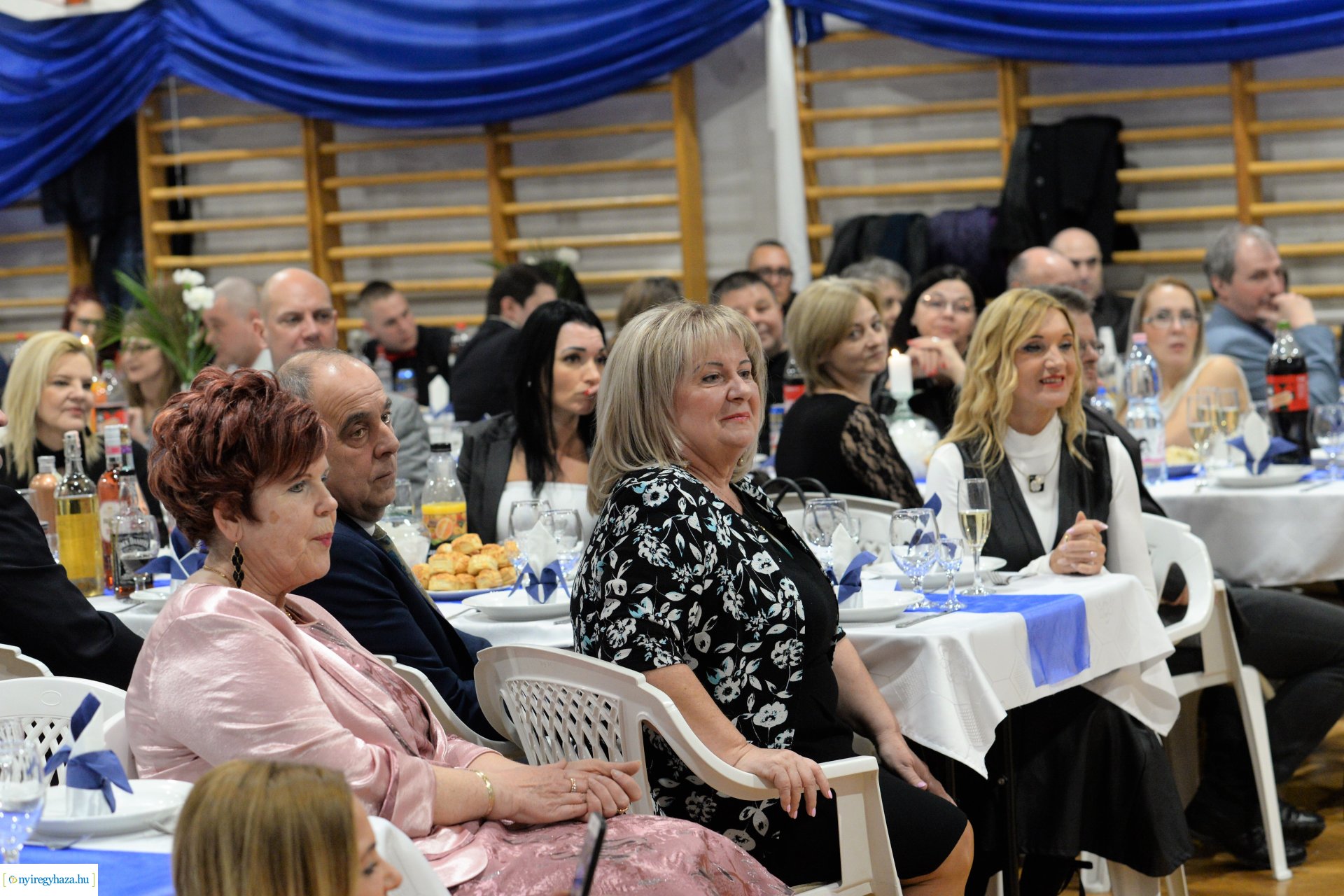 Alapítványi bál Sóstóhegyen