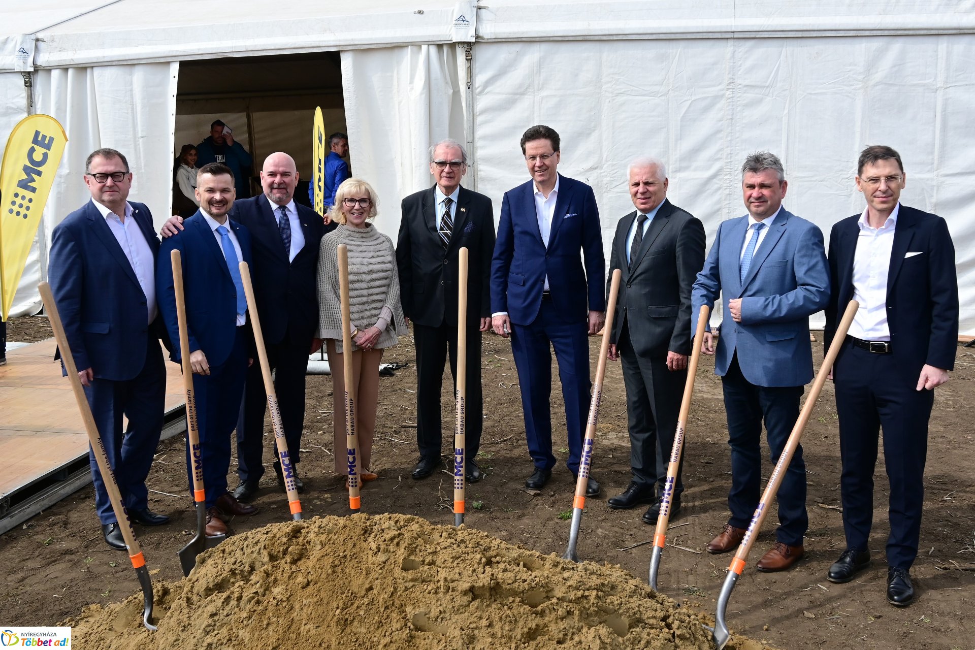 Alapkőletétel - új acélszerkezet-gyártó csarnokot épít az MCE