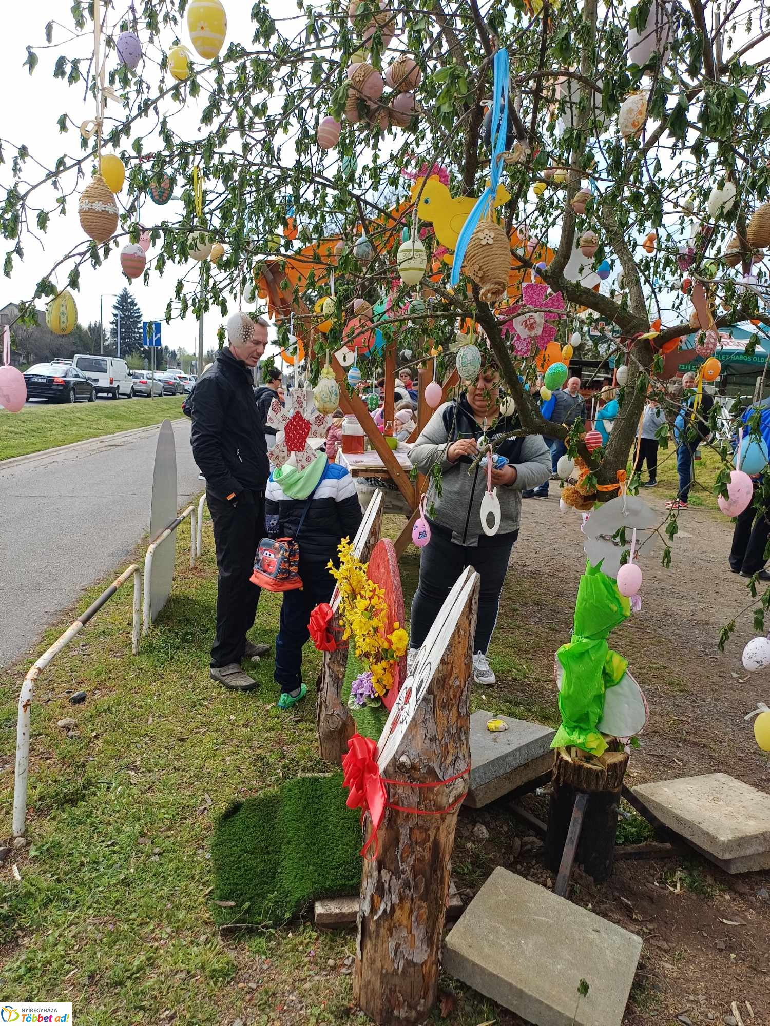 Áldott húsvéti ünnepet kíván az Orosért Közéleti Egyesület!