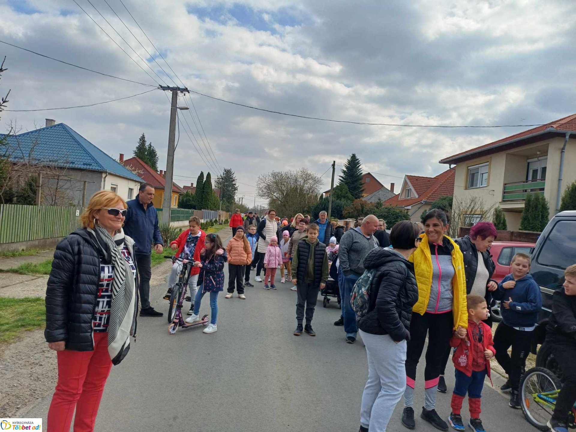 Áldott húsvéti ünnepet kíván az Orosért Közéleti Egyesület!