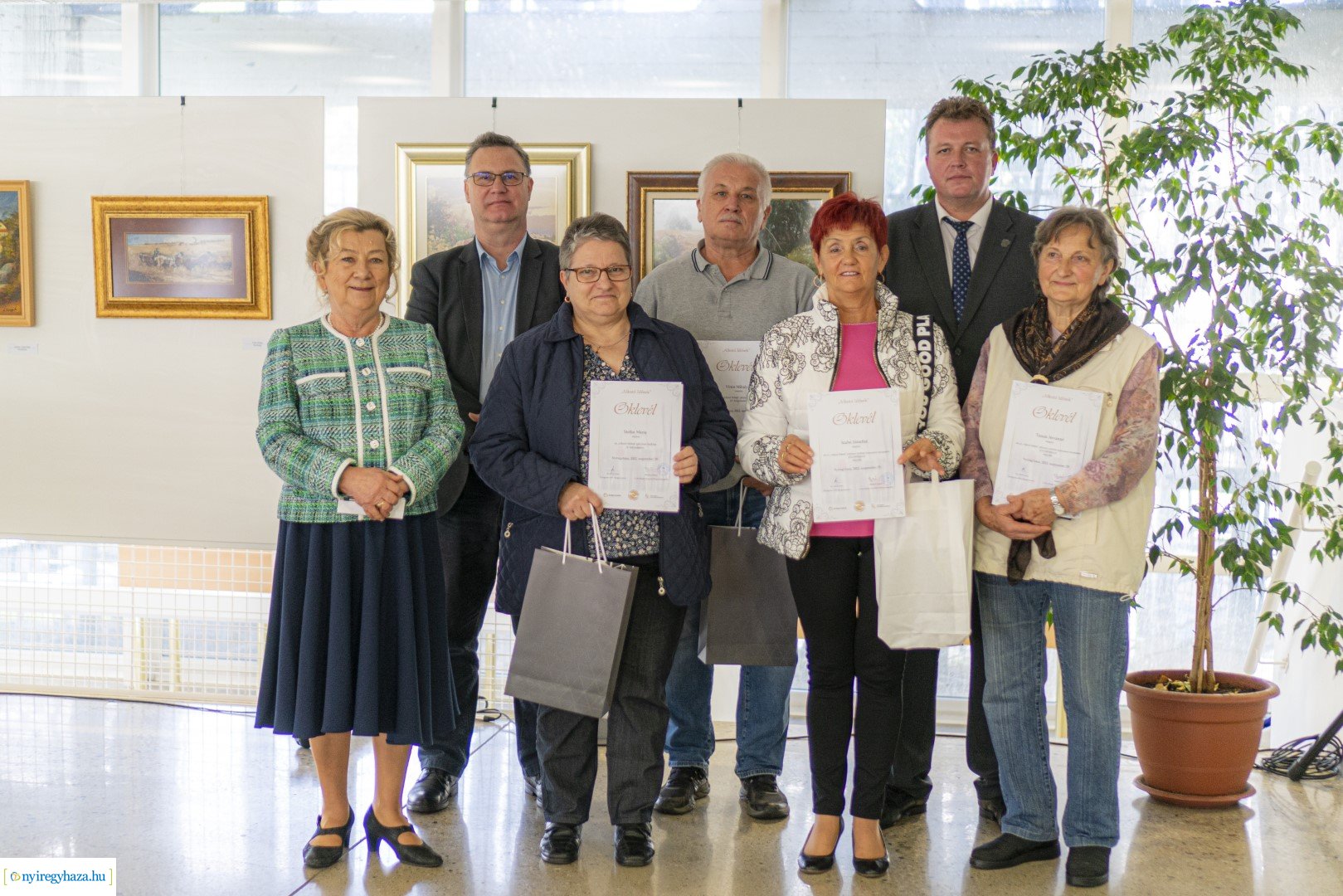 "Alkotó idősek" kiállítás megnyitó a VMKK-ban