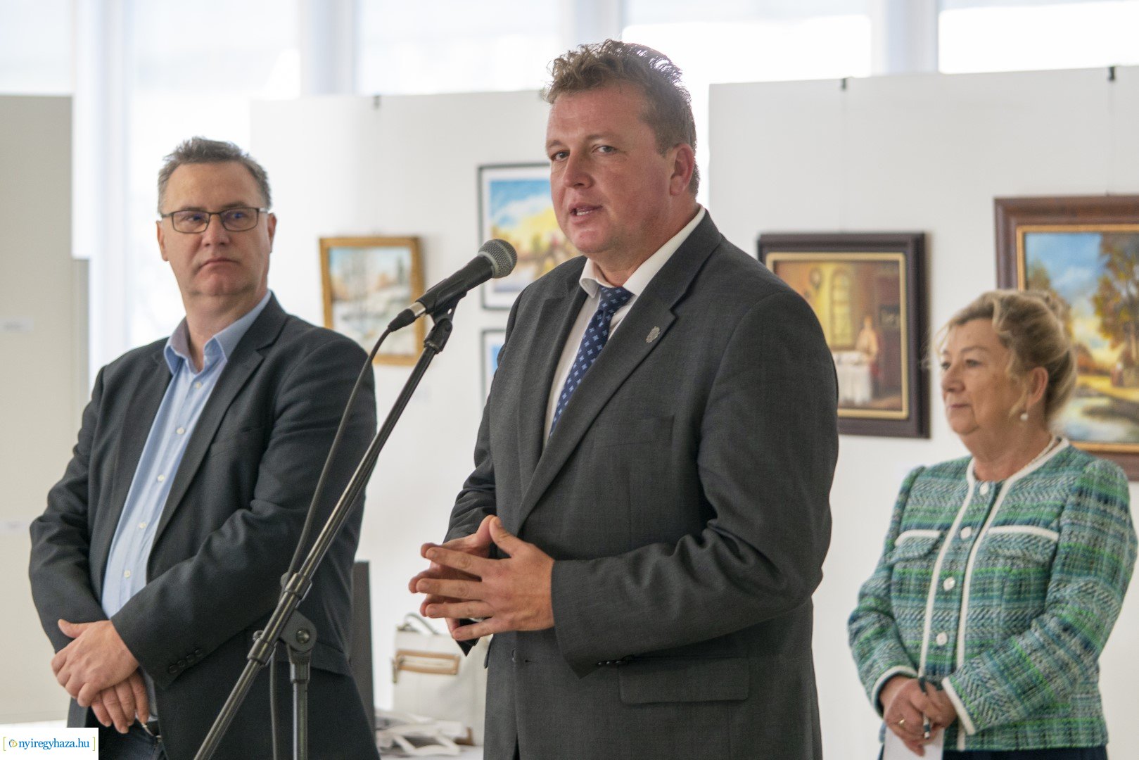 "Alkotó idősek" kiállítás megnyitó a VMKK-ban