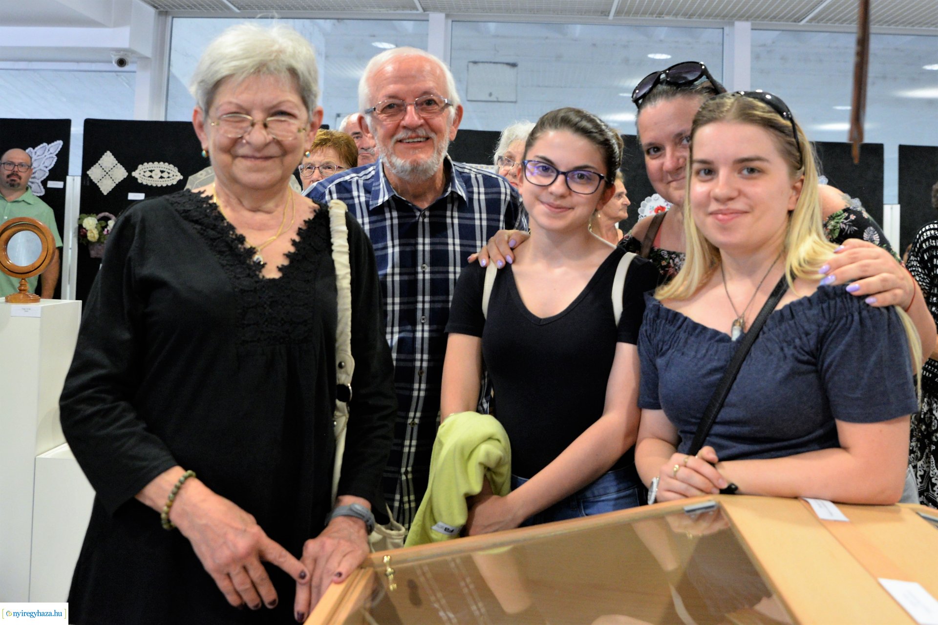 Alkotó Idősek  pályázat - kiállítás megnyitó