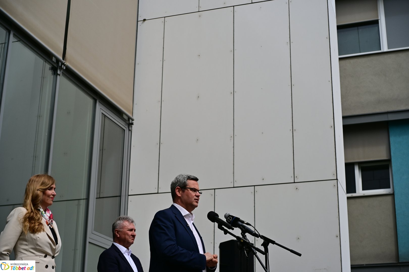 Államtitkári látogatás a Jósa András kórházban 2025 májusában