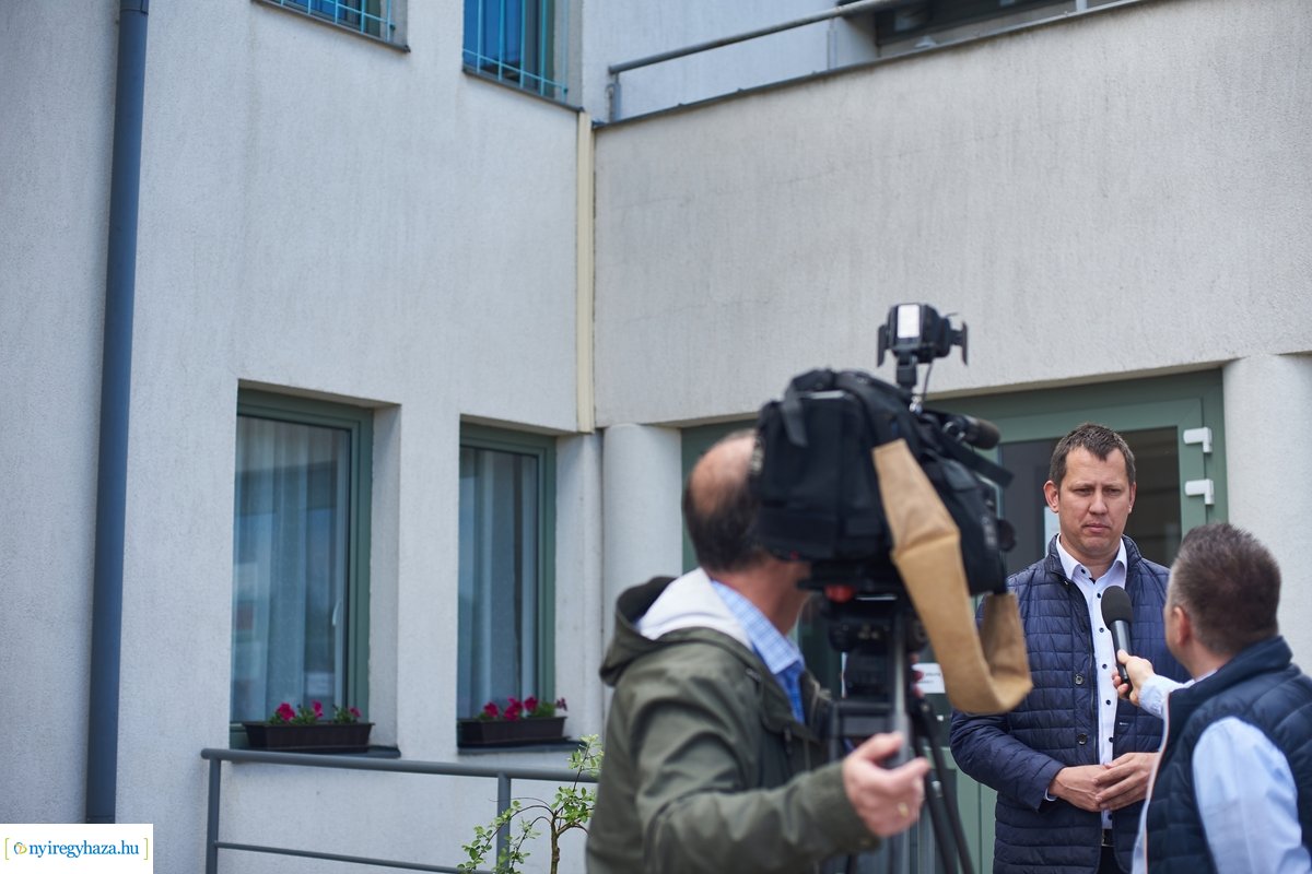 Államtitkári látogatás a Kálvineumban