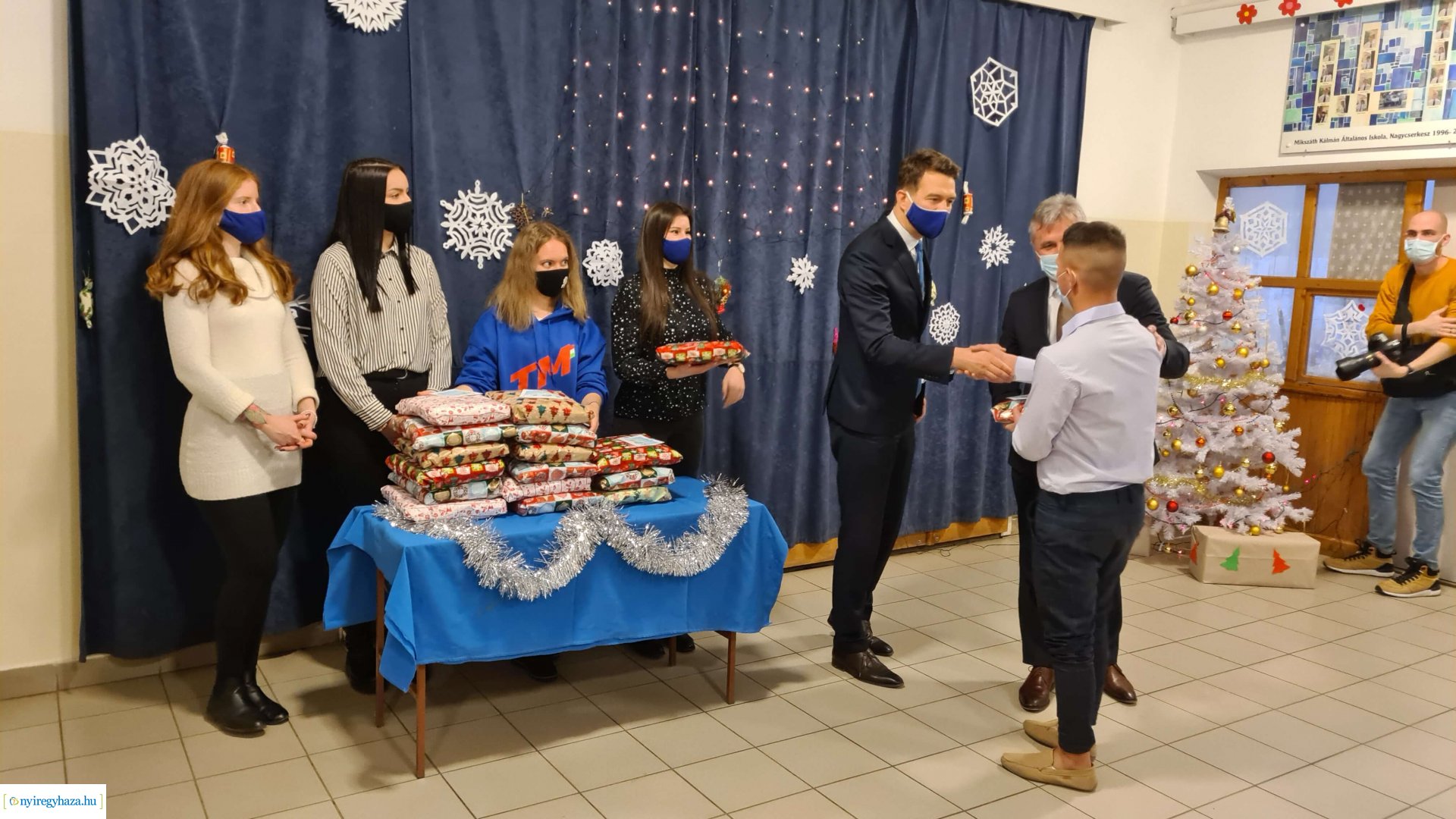 Államtitkári látogatás a Tanítsunk Magyarországért karácsonyi programján