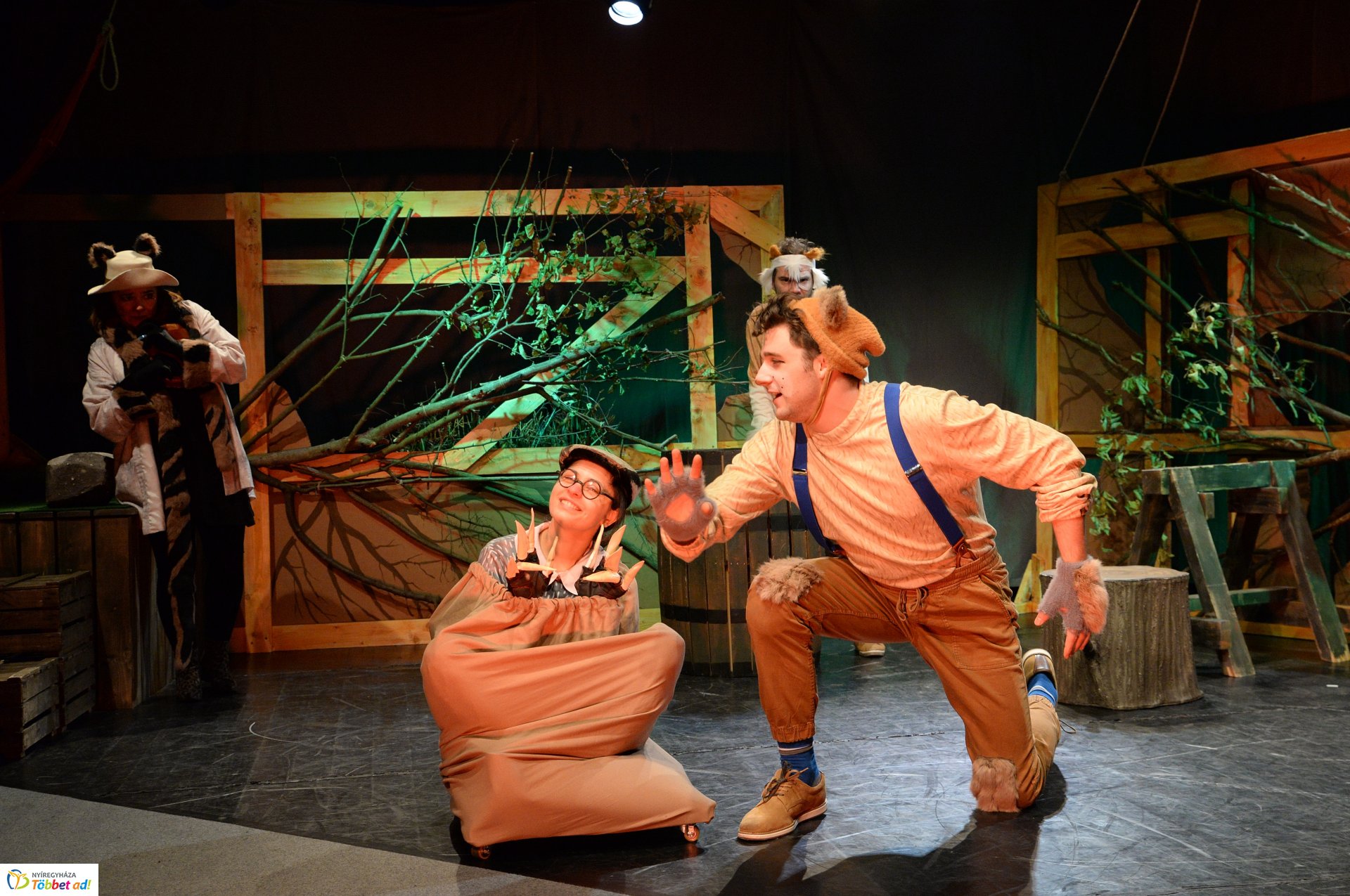 Állati színjáték - bemutató a MŰvész Stúdióban