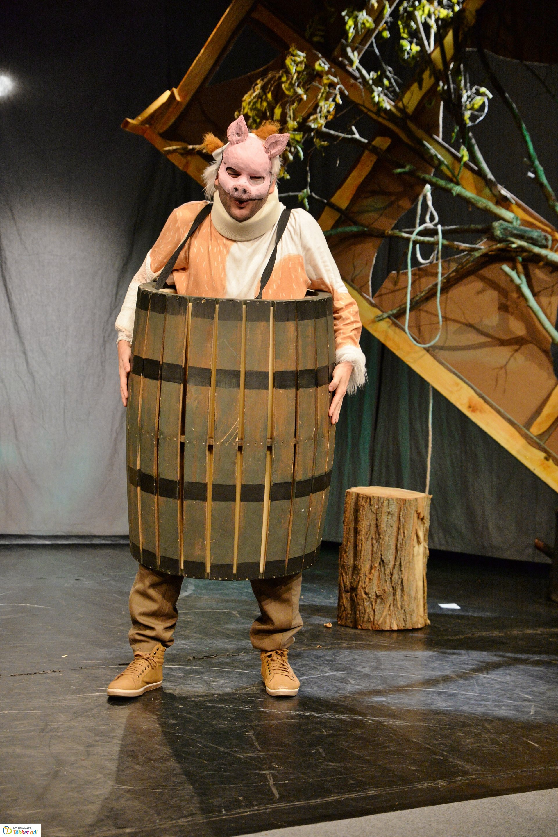 Állati színjáték - bemutató a MŰvész Stúdióban