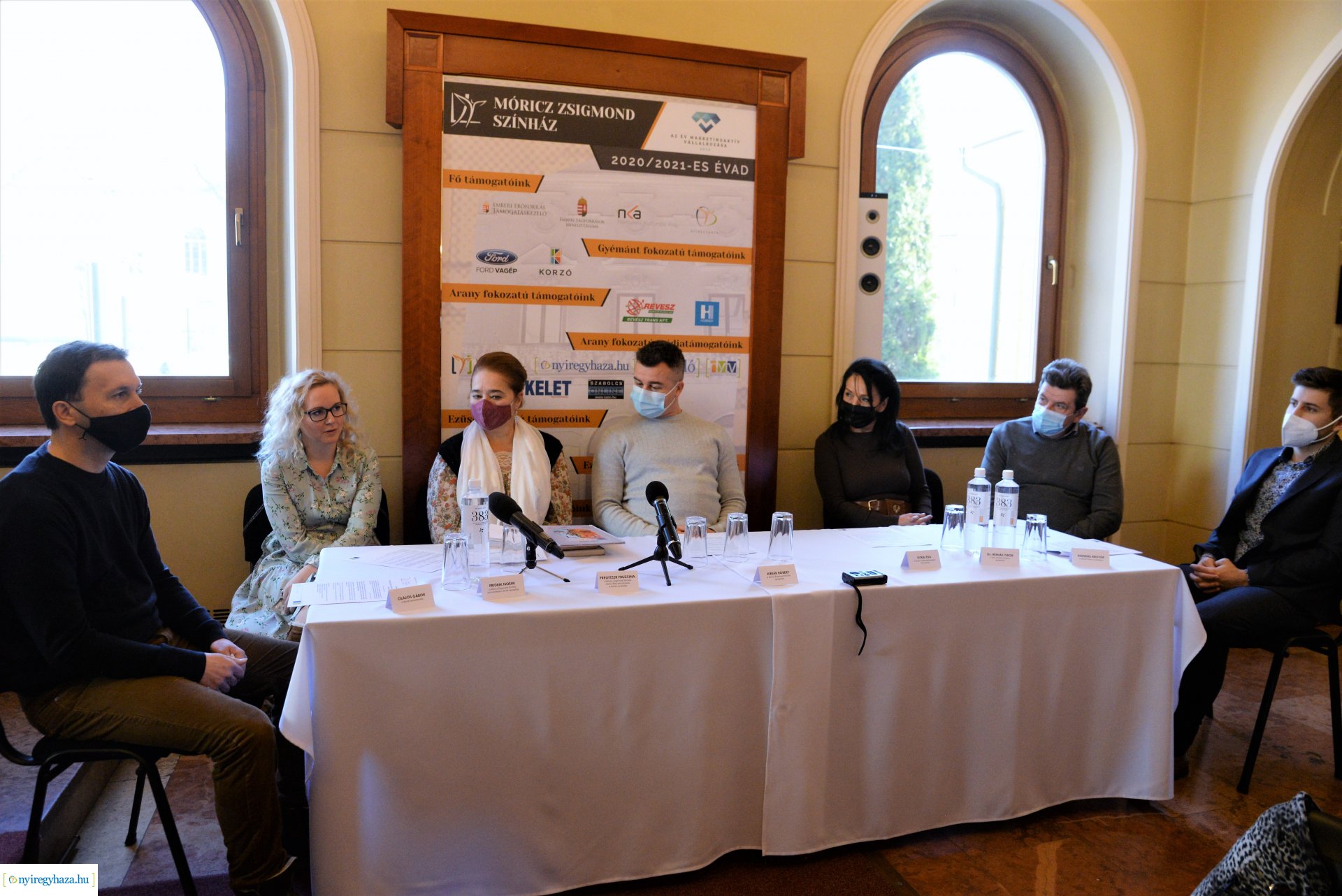 Alszanak a halak? - sajtótájékoztató a Móricz Zsigmond Színházban