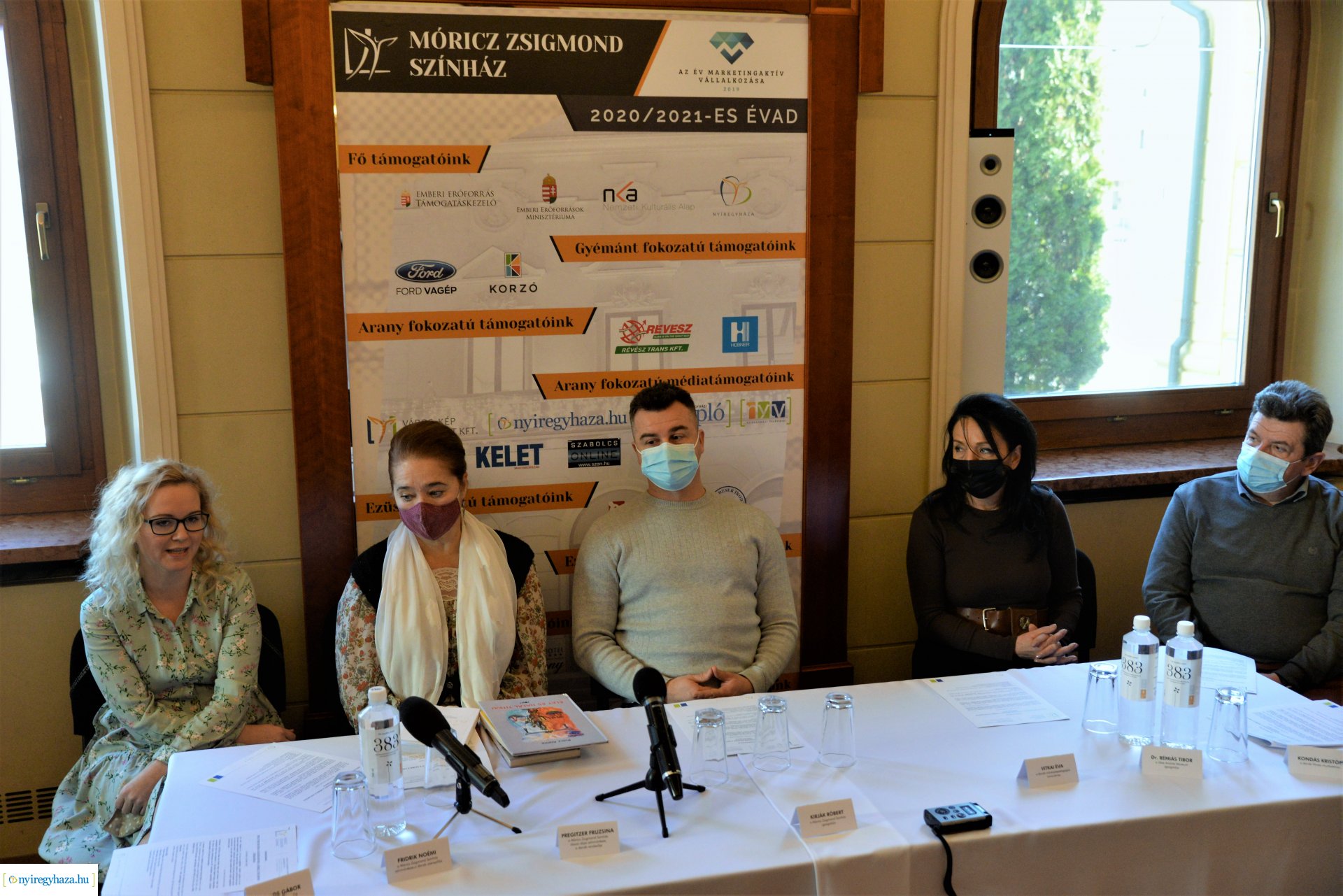 Alszanak a halak? - sajtótájékoztató a Móricz Zsigmond Színházban