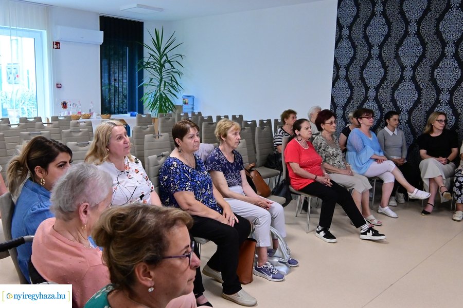 Alzheimer Café a Nappali Ellátó Központban