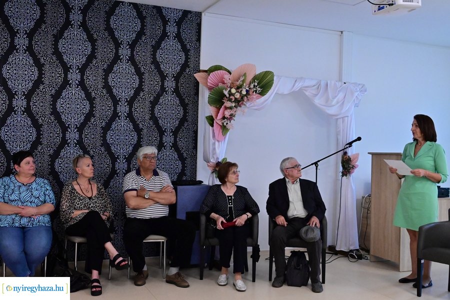 Alzheimer Café a Nappali Ellátó Központban