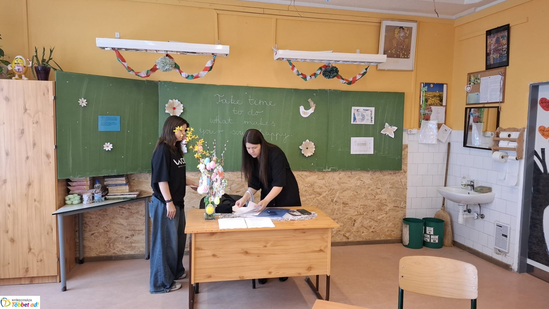 Angolos akadályversenyen mérték össze tudásukat a diákok