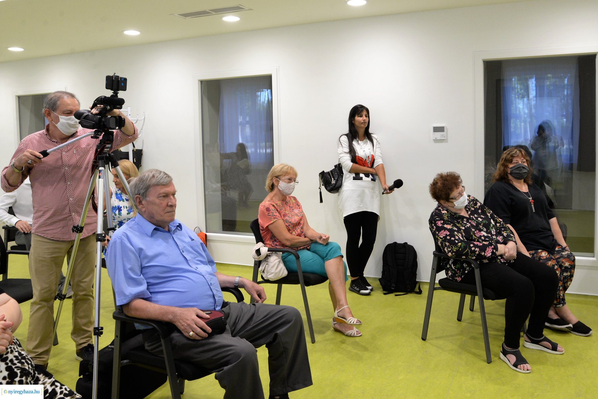 Anyu a kötéltáncos - előadás a Család és KarrierPONT szervezésében (1)