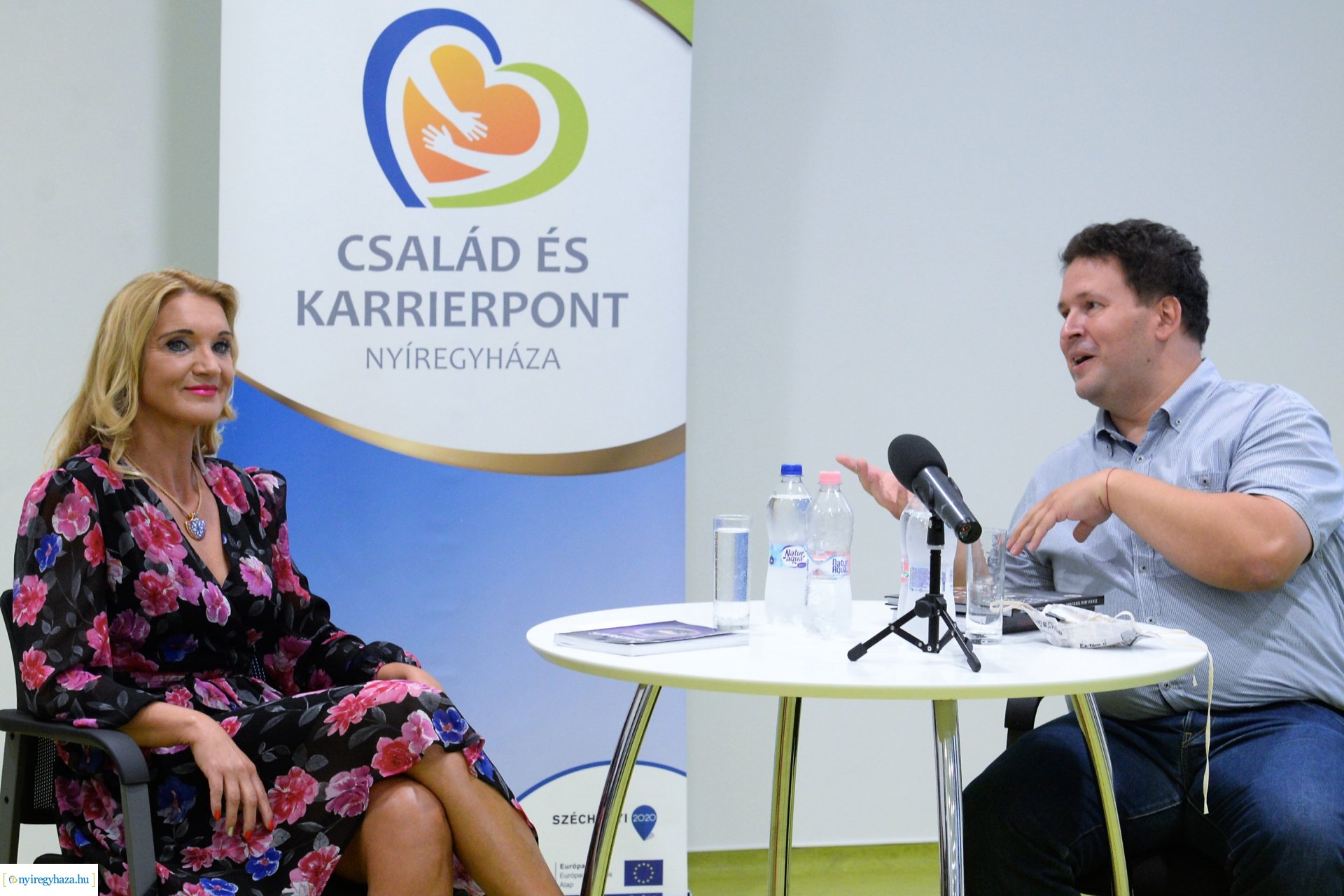 Anyu a kötéltáncos - előadás a Család és KarrierPONT szervezésében (2)