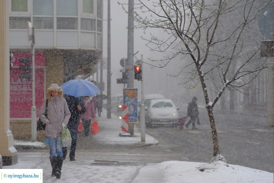 Áprilisi tréfa 20230406