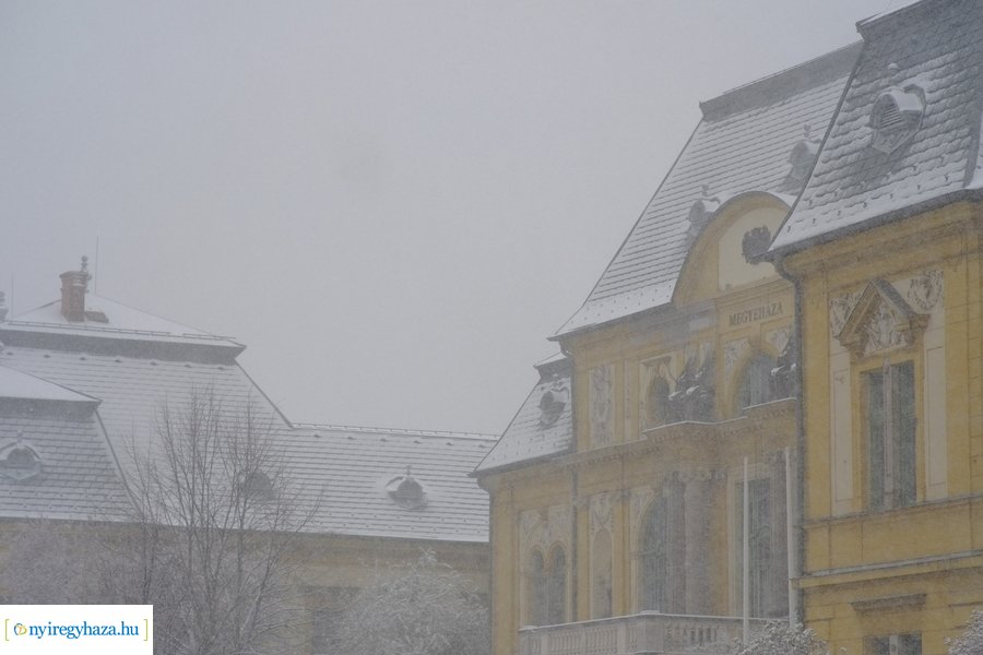 Áprilisi tréfa 20230406