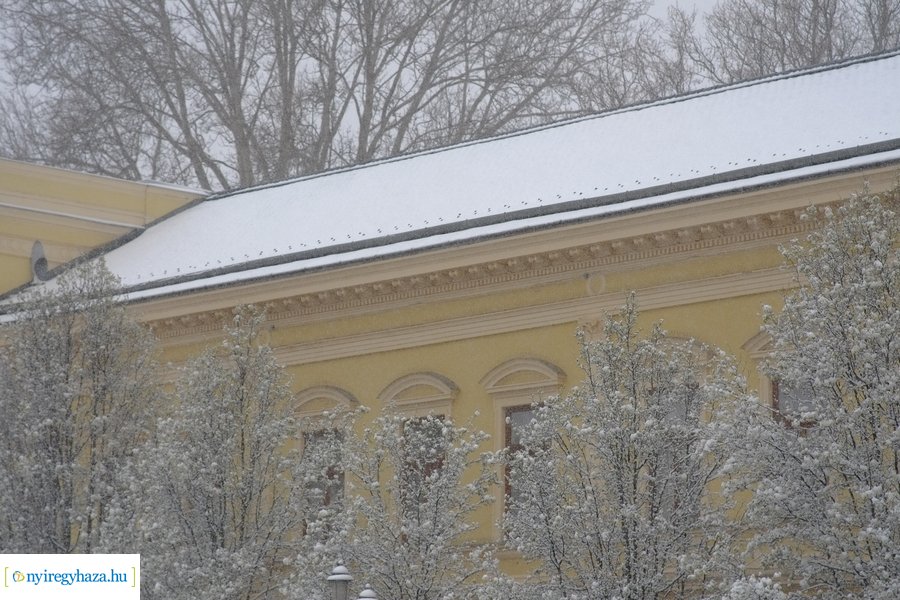 Áprilisi tréfa 20230406