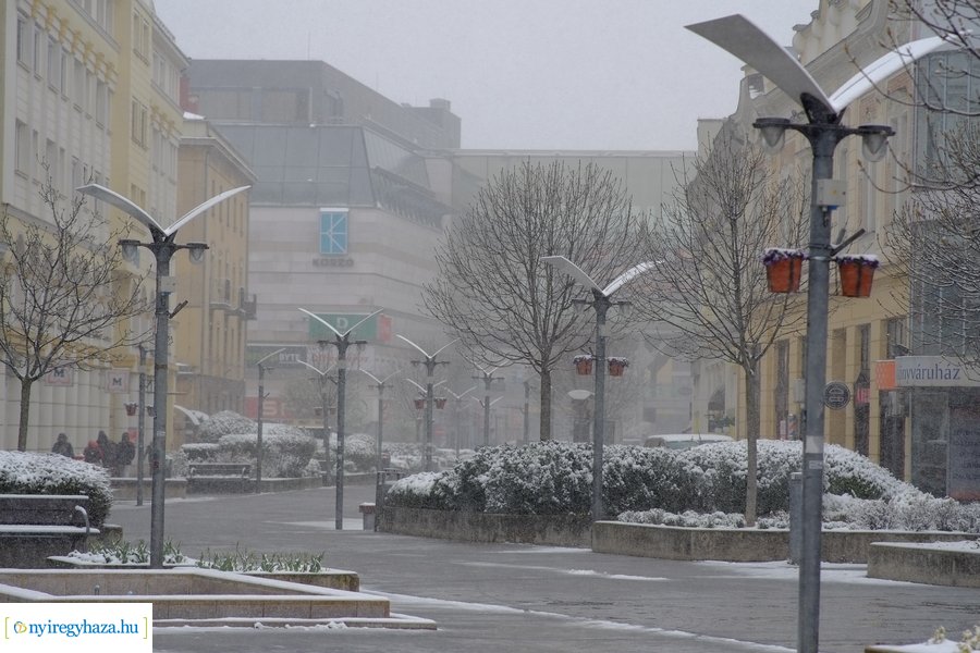 Áprilisi tréfa 20230406