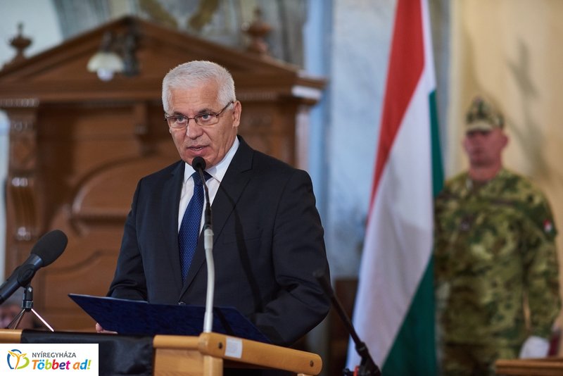 Aradi vértanúkra emlékeztek