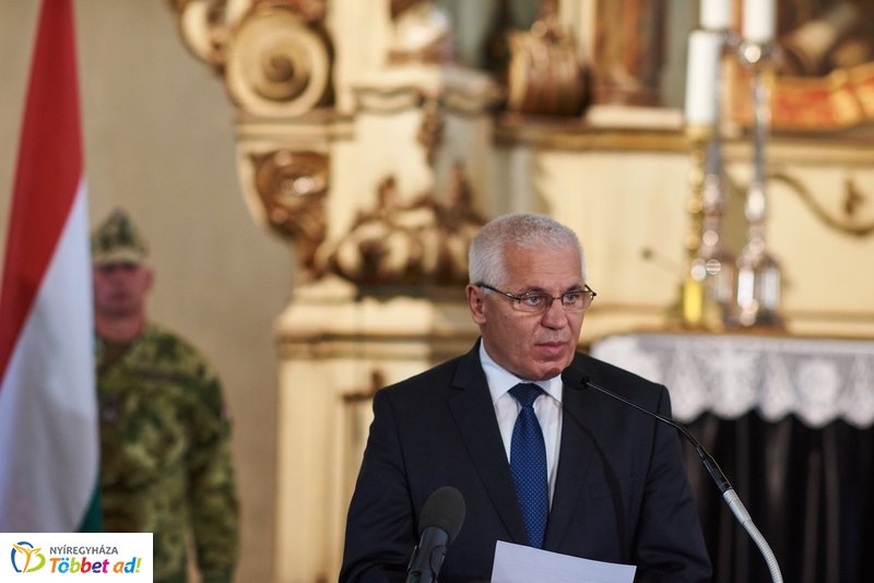 Aradi vértanúkra emlékeztek