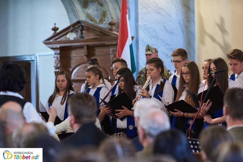 Aradi vértanúkra emlékeztek