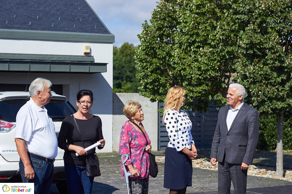 Aranykalász utca fejlesztése