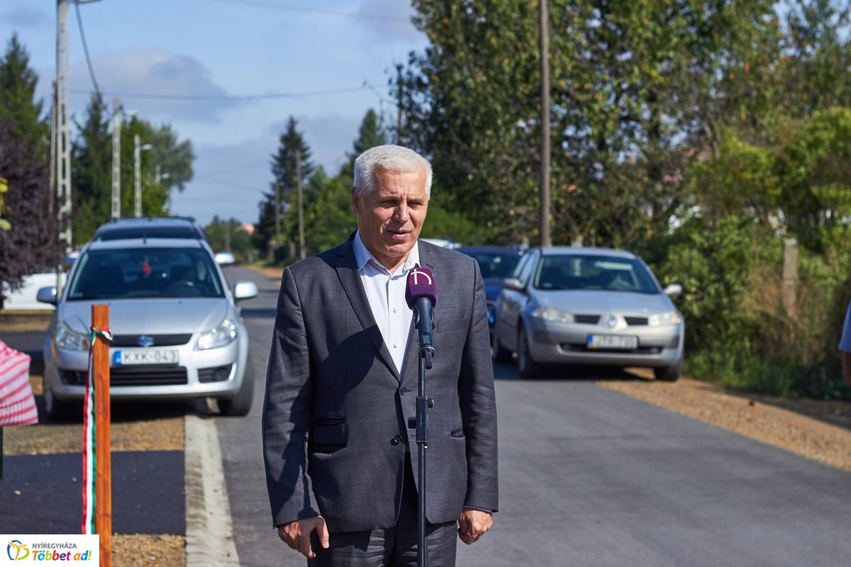 Aranykalász utca fejlesztése