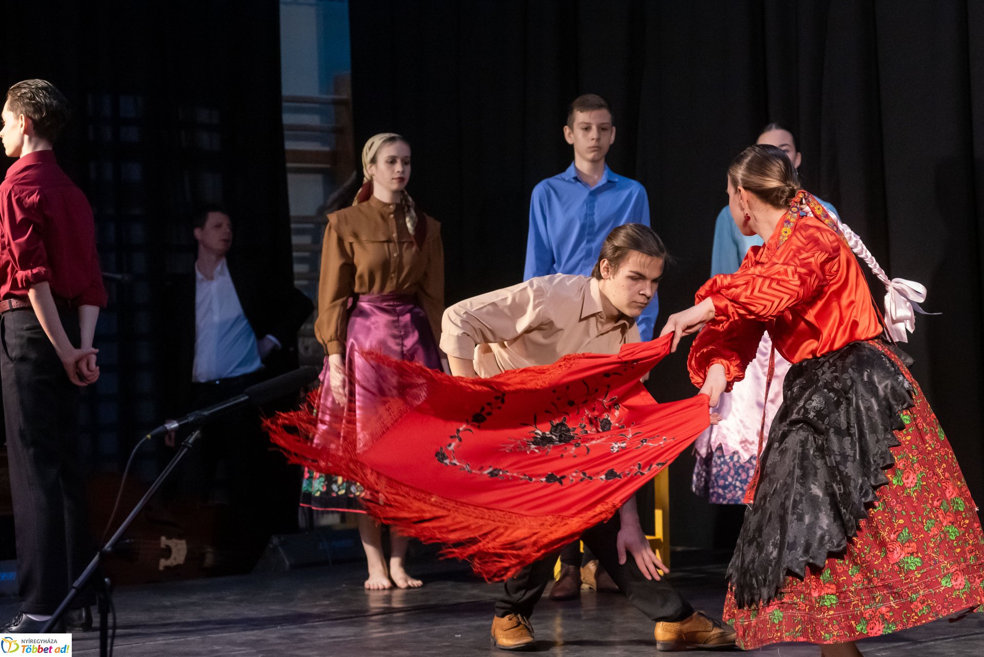 Aranyosan köszöntötték...