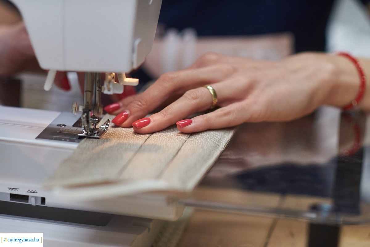 Szájmaszk készítés és felajánlás egy kézműves műhelytől