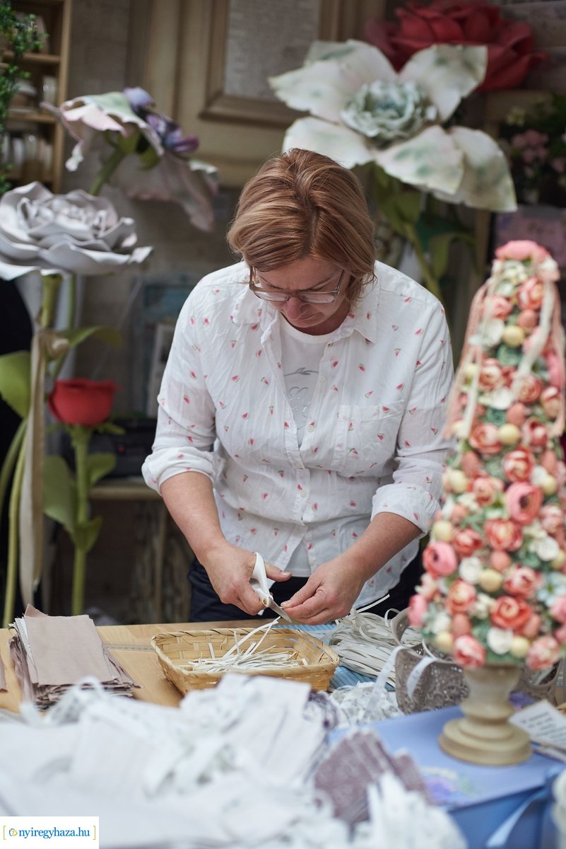 Szájmaszk készítés és felajánlás egy kézműves műhelytől